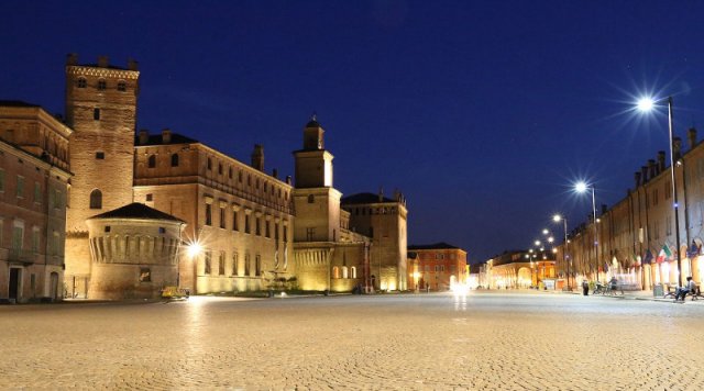 piazza martiri carpi foto di federico massari_res